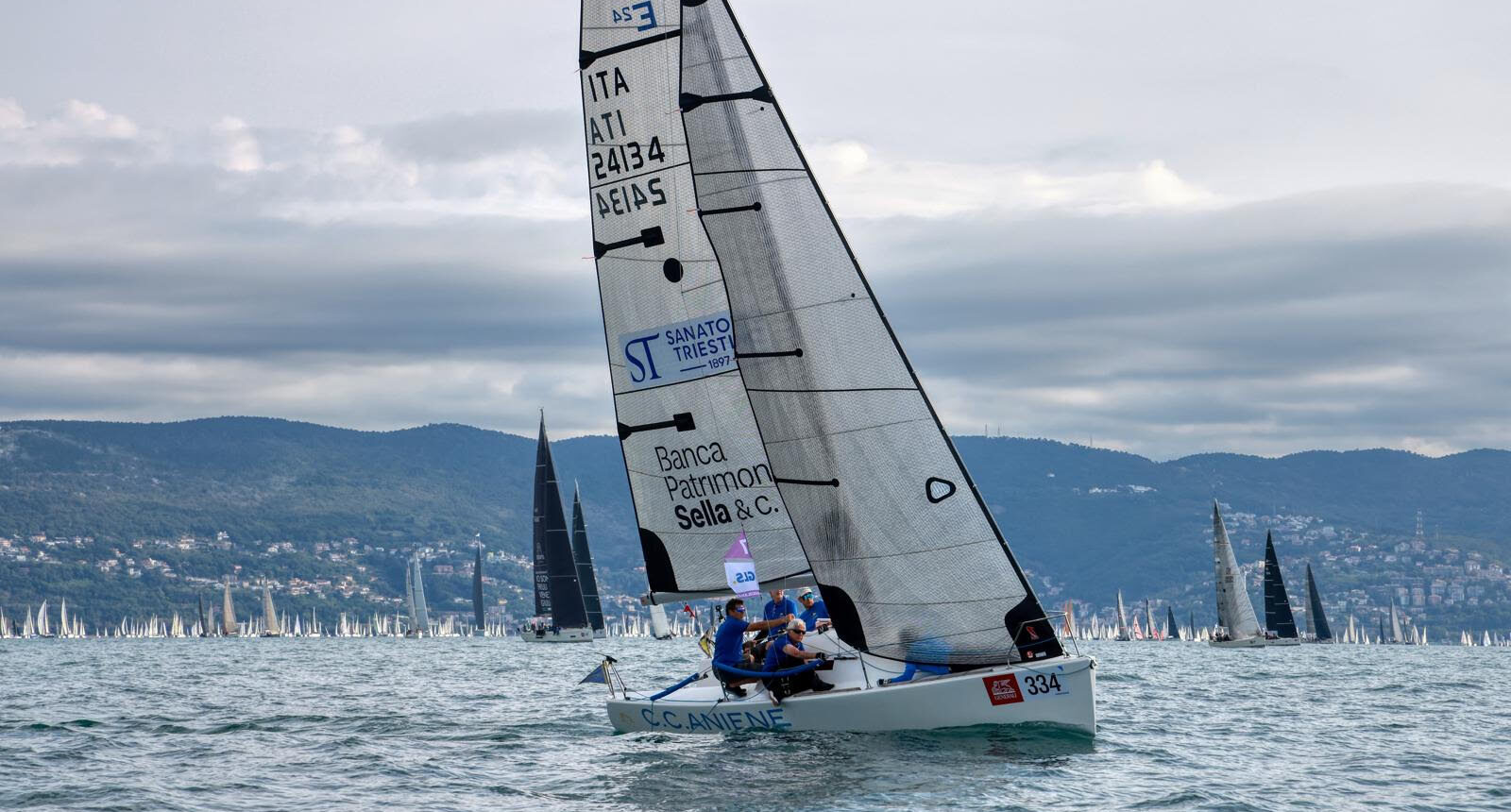 Barcolana, Alessandro Rinaldi conquista la vetta: primo nella categoria VII e quella della Classe E24